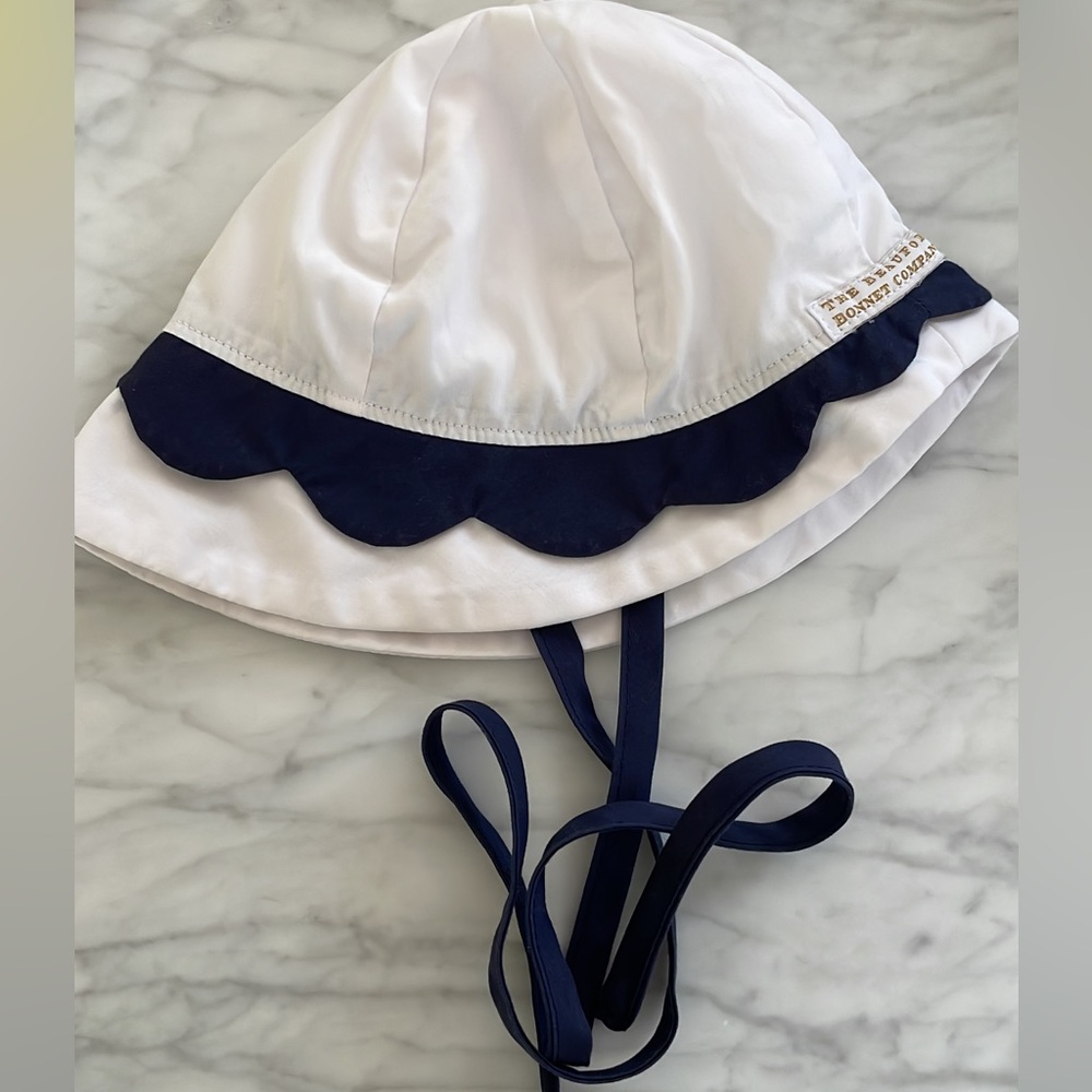 The Beaufort Bonnet Company scalloped navy hat size Small